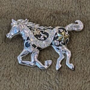 Brooch Horse EUC Silver with black highlights & diamond bling